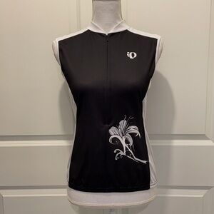Pearl Izumi Black with White Floral Sleeveless Top